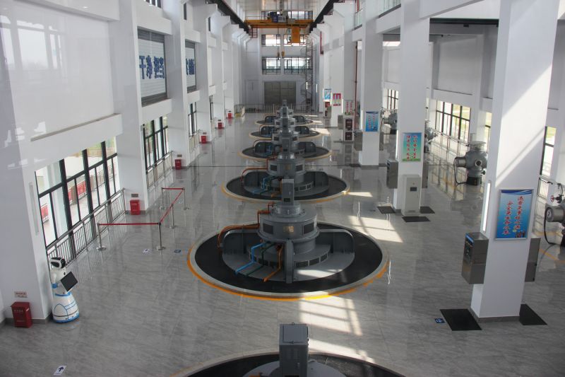 9、井筒式軸流泵（揚州市瓜洲泵站工程）.jpg